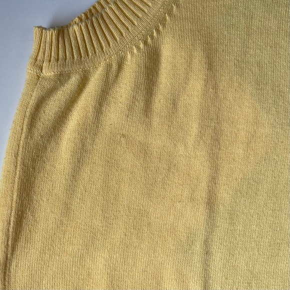 Club Room Sweater Vest - Yellow Navy & Argyle - Size Medium - Picture 8 of 11